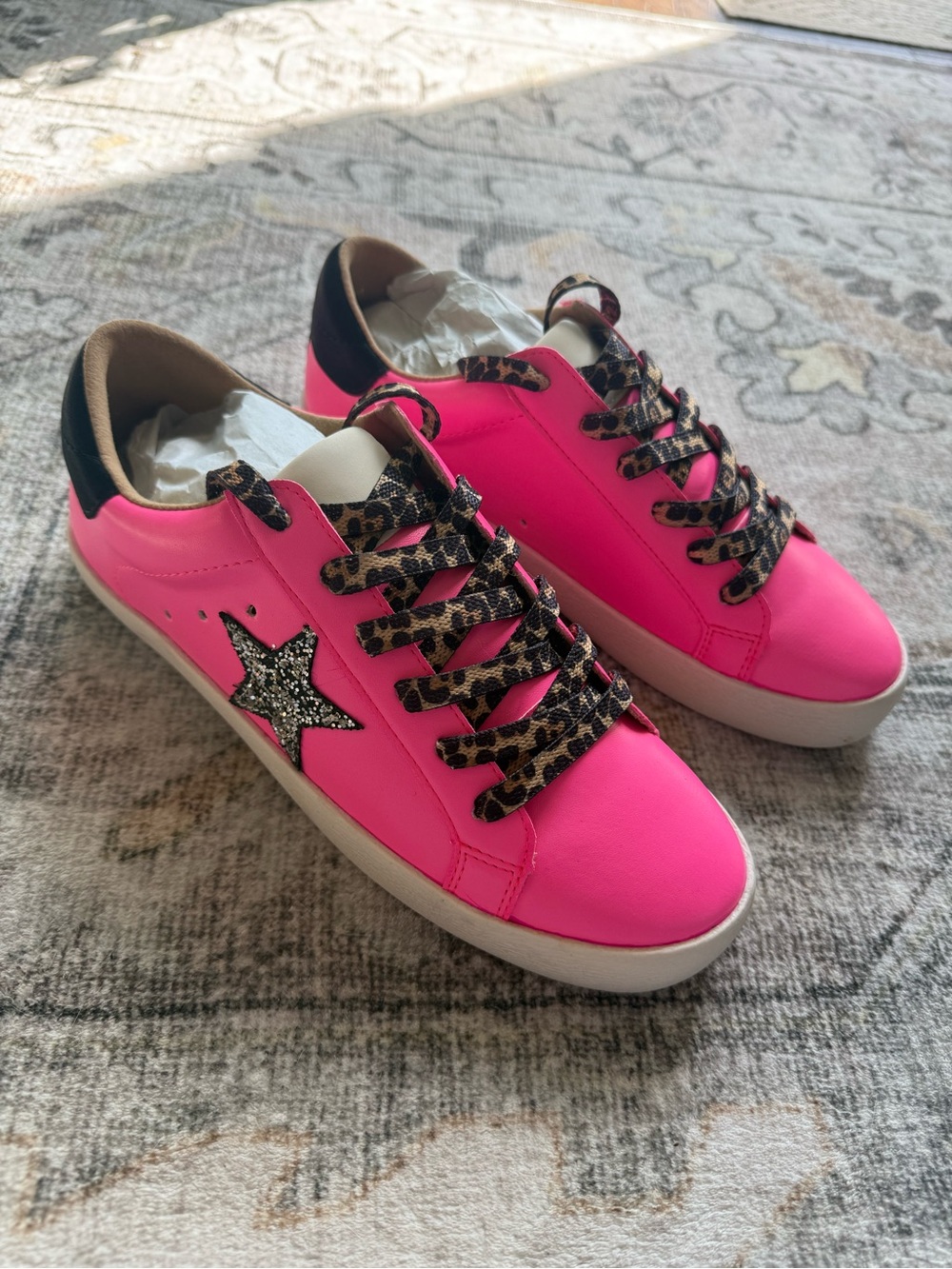 Neon Pink Sneakers with Leopard Laces and Glitter Star